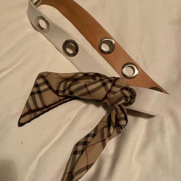 Tod’s beautiful leather belt with grommets . White rare and luxury - Picture 6 of 11